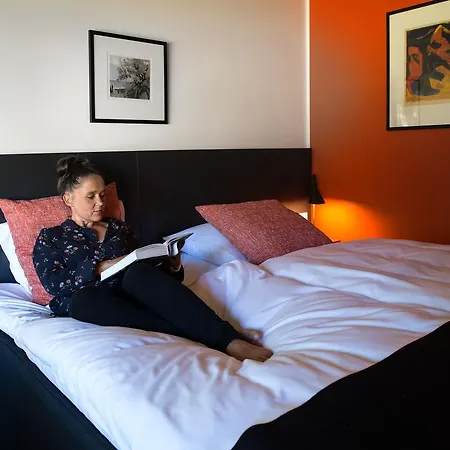 Kysthotellet Отель Грена